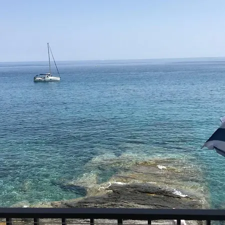 Pied Dans L'eau Cap Corse Erbalunga Appartement *