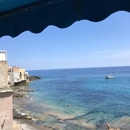 Appartement Pied Dans L'eau Cap Corse Erbalunga